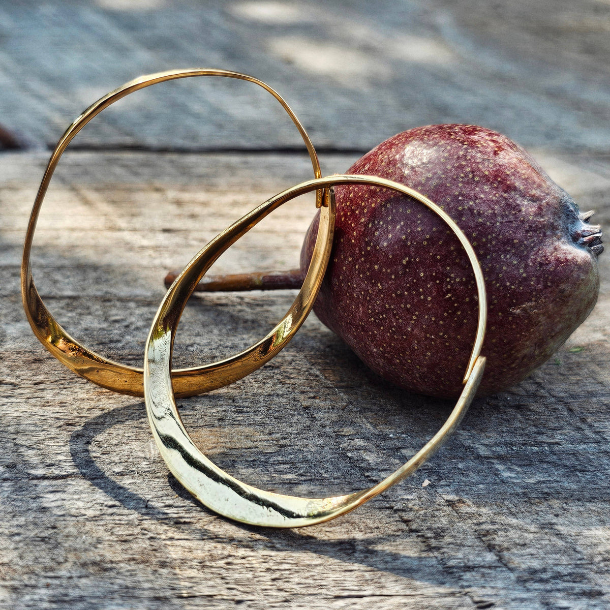 Brass twisted ribbon earrings