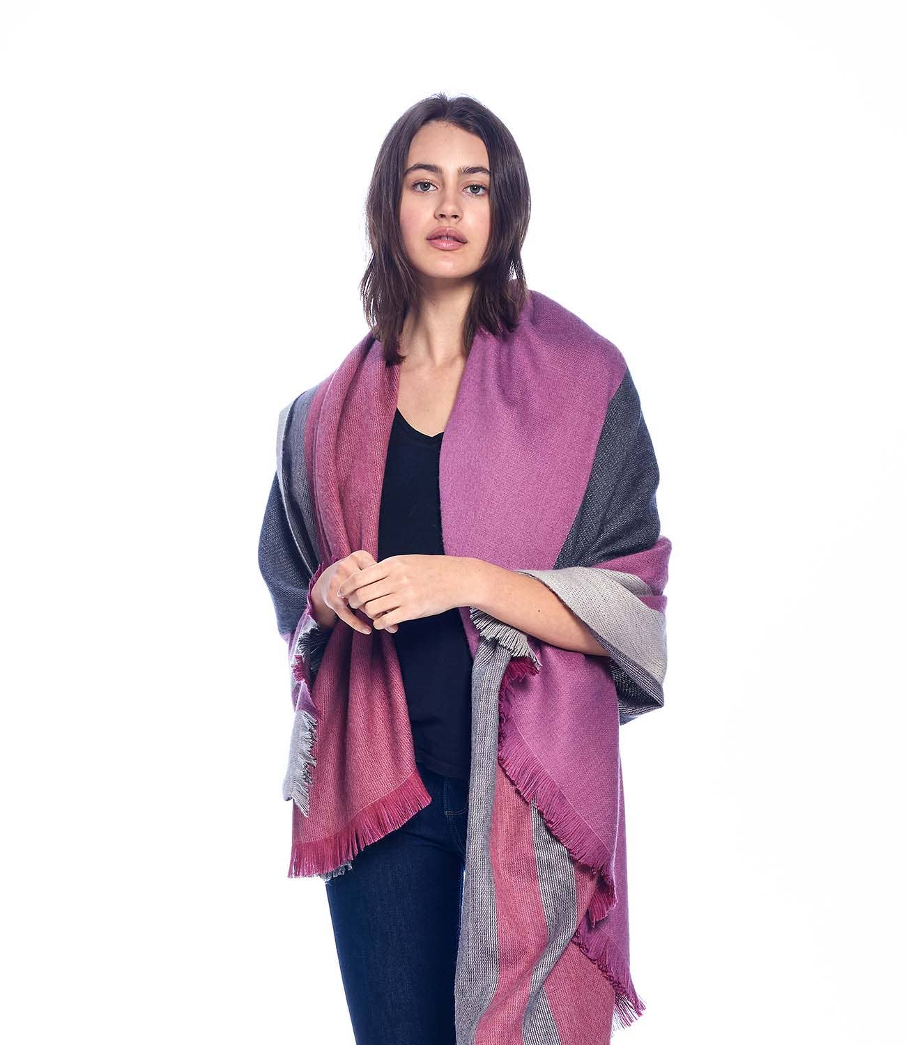 Alpaca Reversible Throw - Sangria