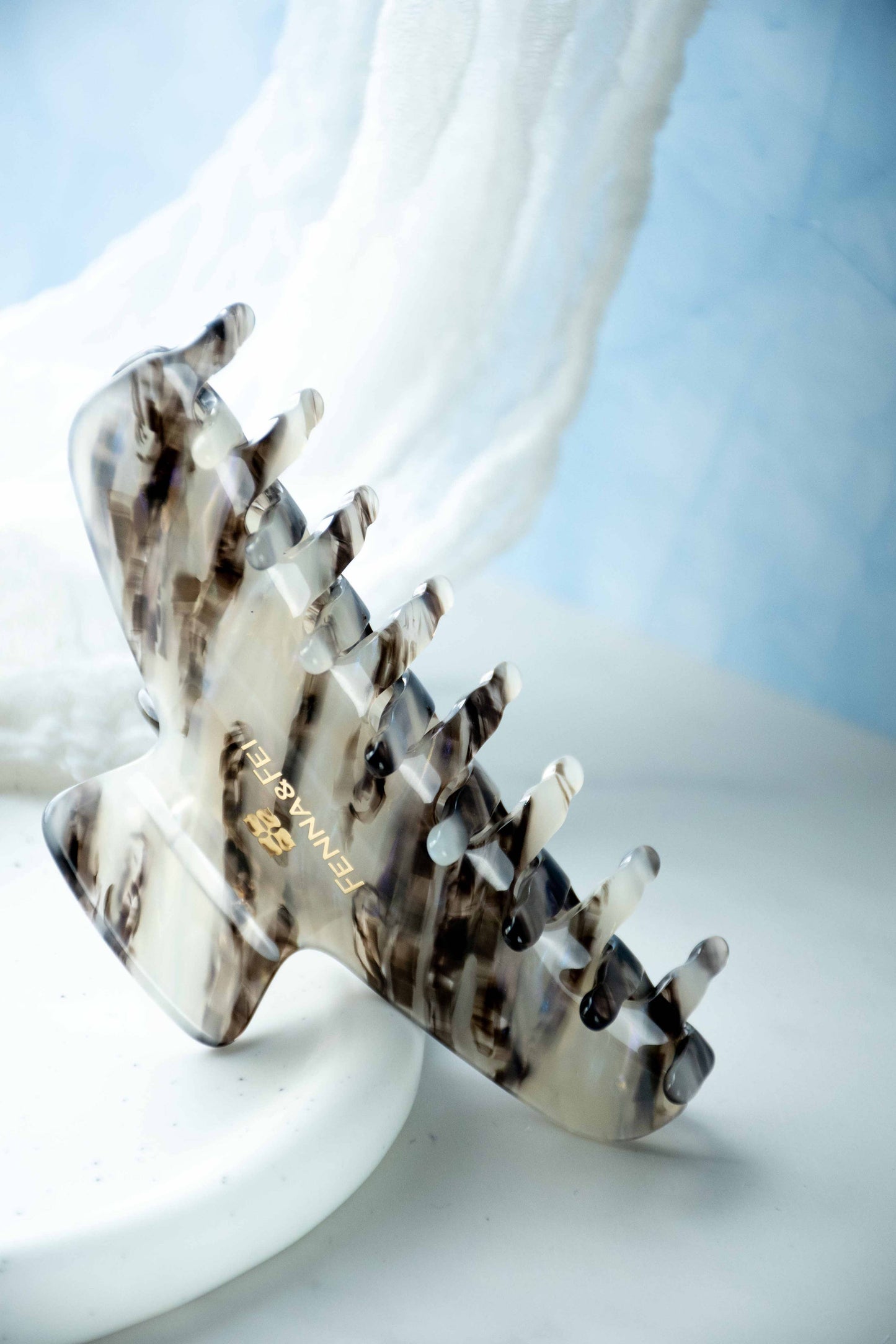 Glamour Grip Wave Claw in Phantom Quartz | Black White Blue Iridescent | Italian Acetate Tortoise Shell Large Hair Clip