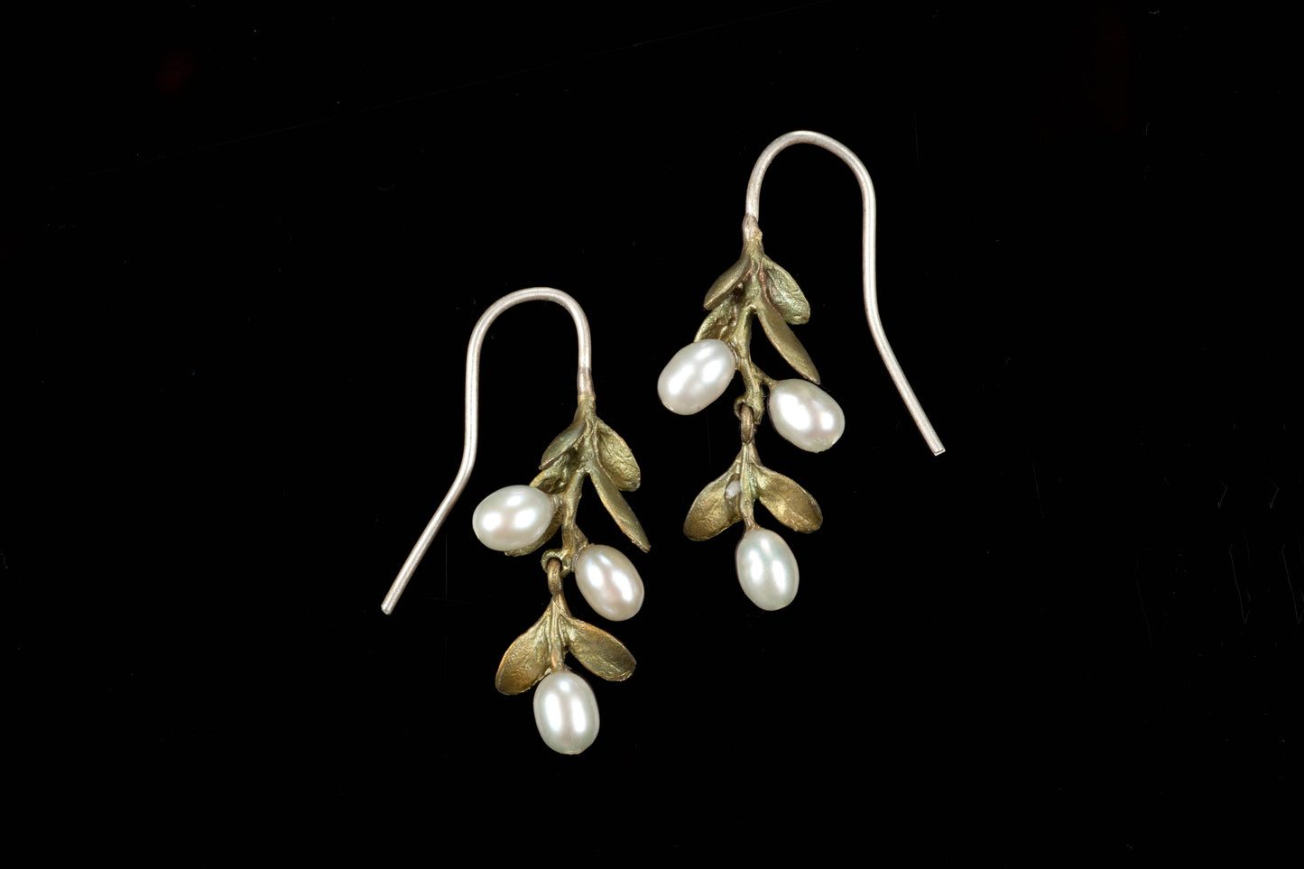 Boxwood Wire Drop Earrings