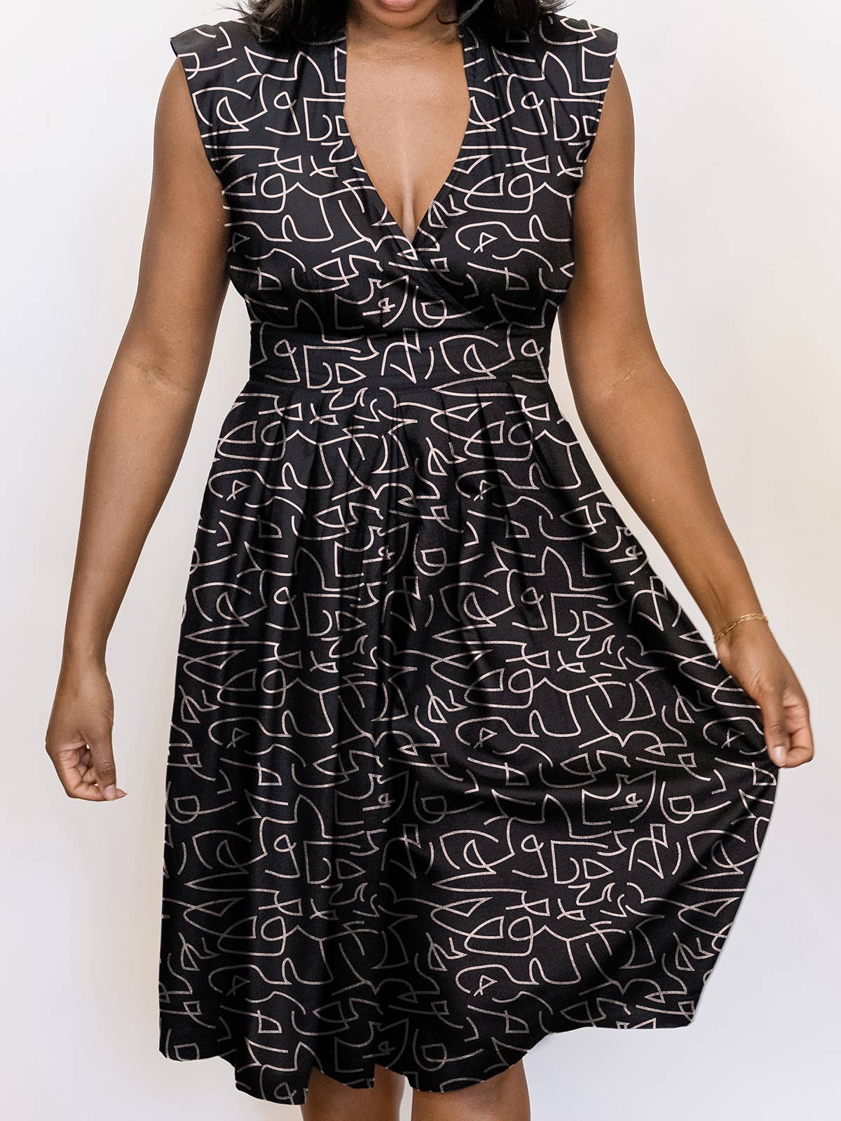 Lucille Dress Black Lines