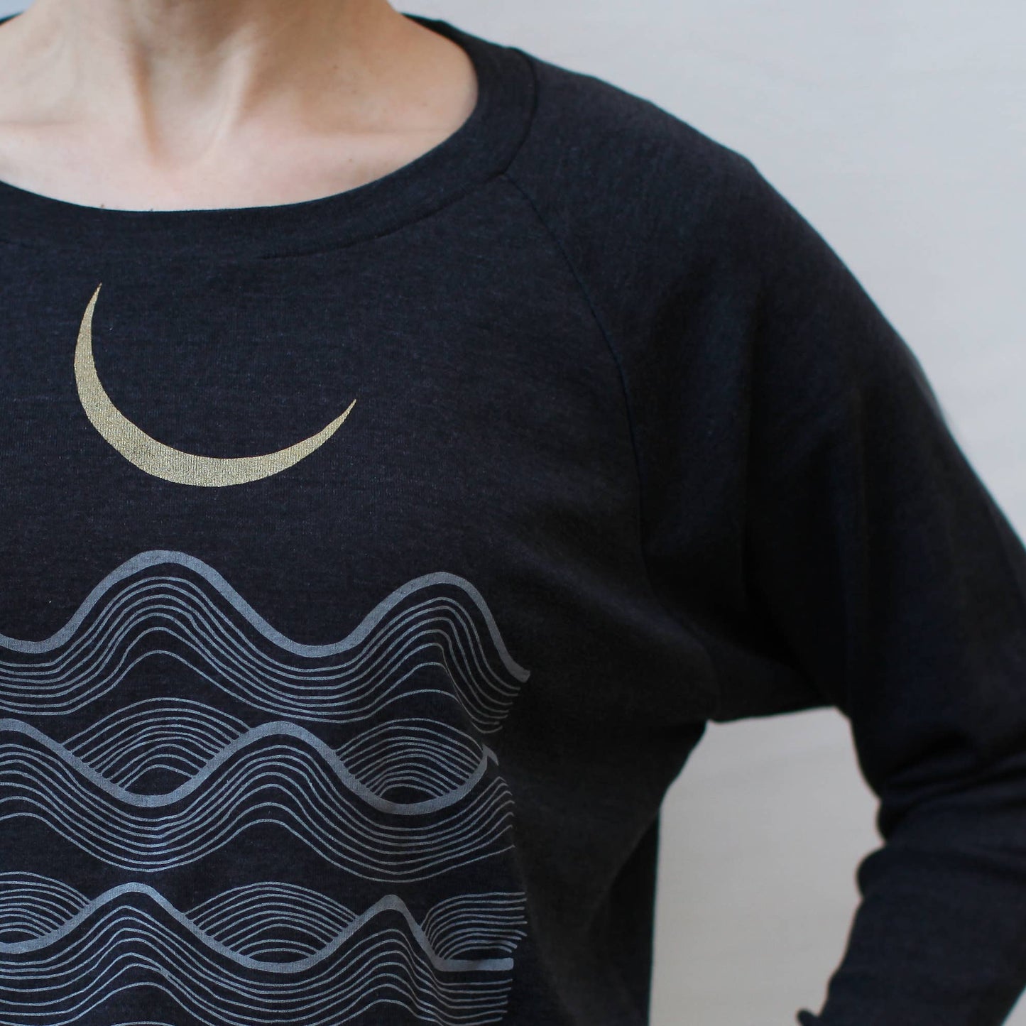 Full Fathoms Womens Loose Fit Raglan Slouchy Pullover Black