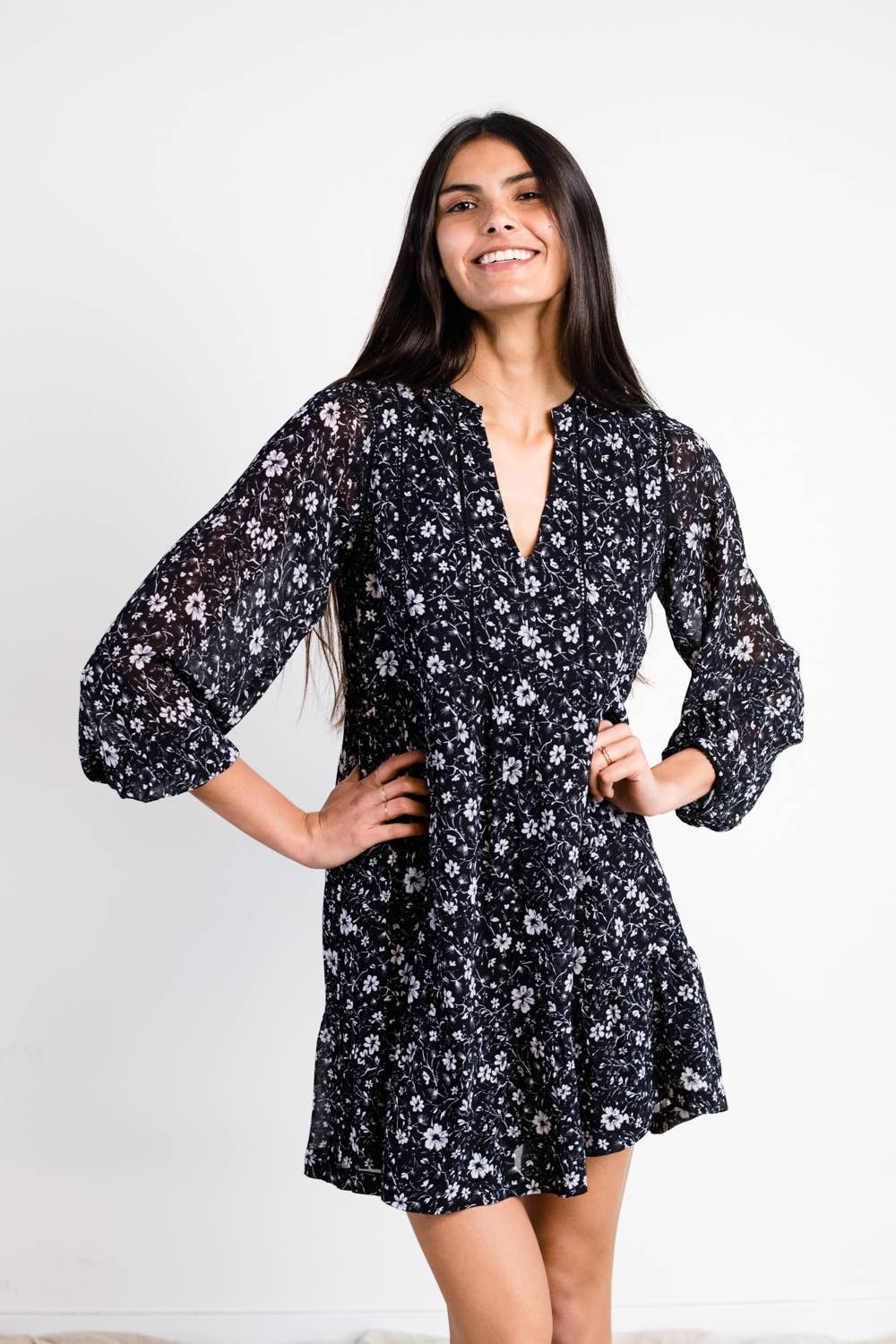 Naomi Flowy Mini Dress | Black/White Floral