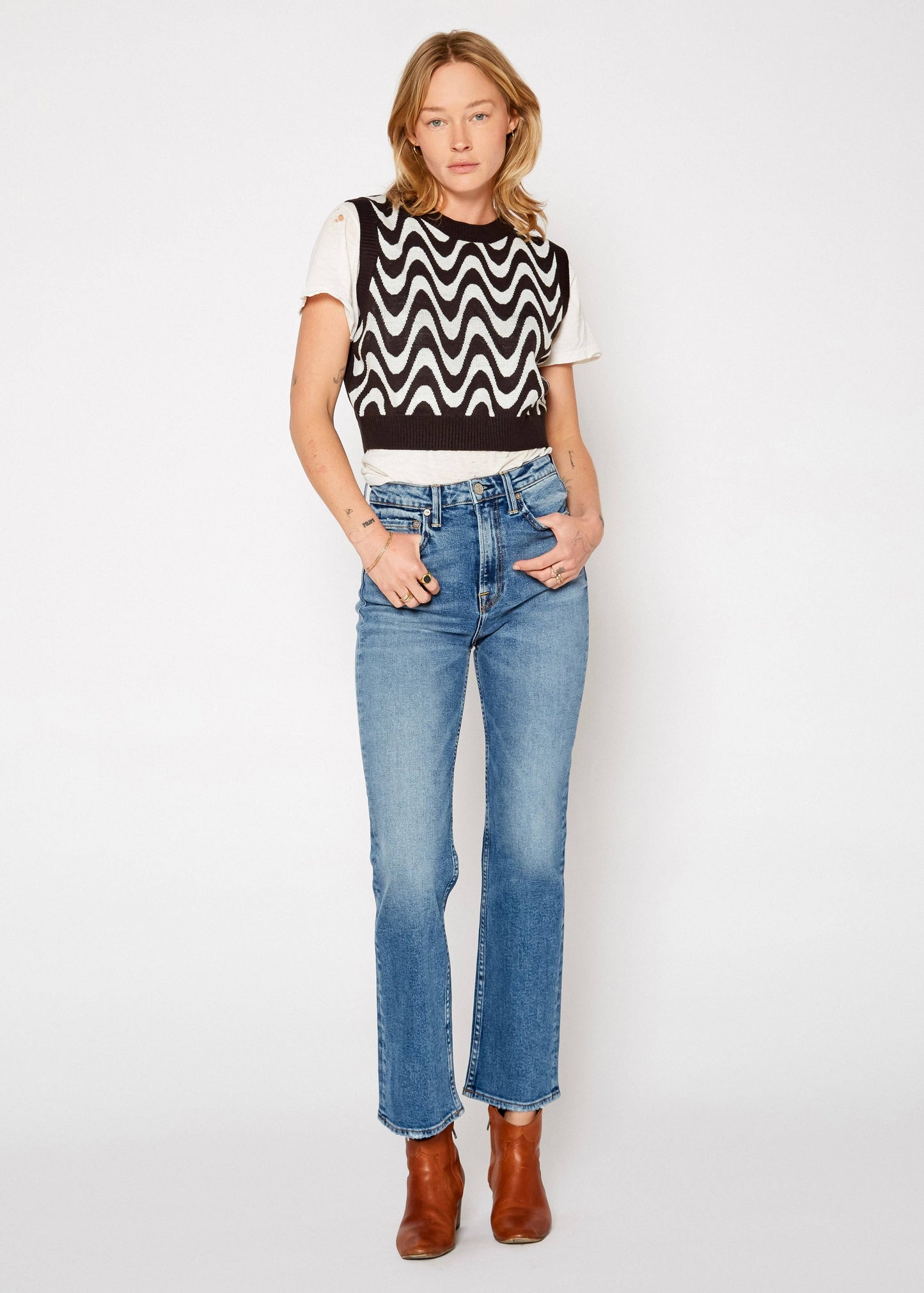 Dru Mom Straight Jeans - Kodiak Wash