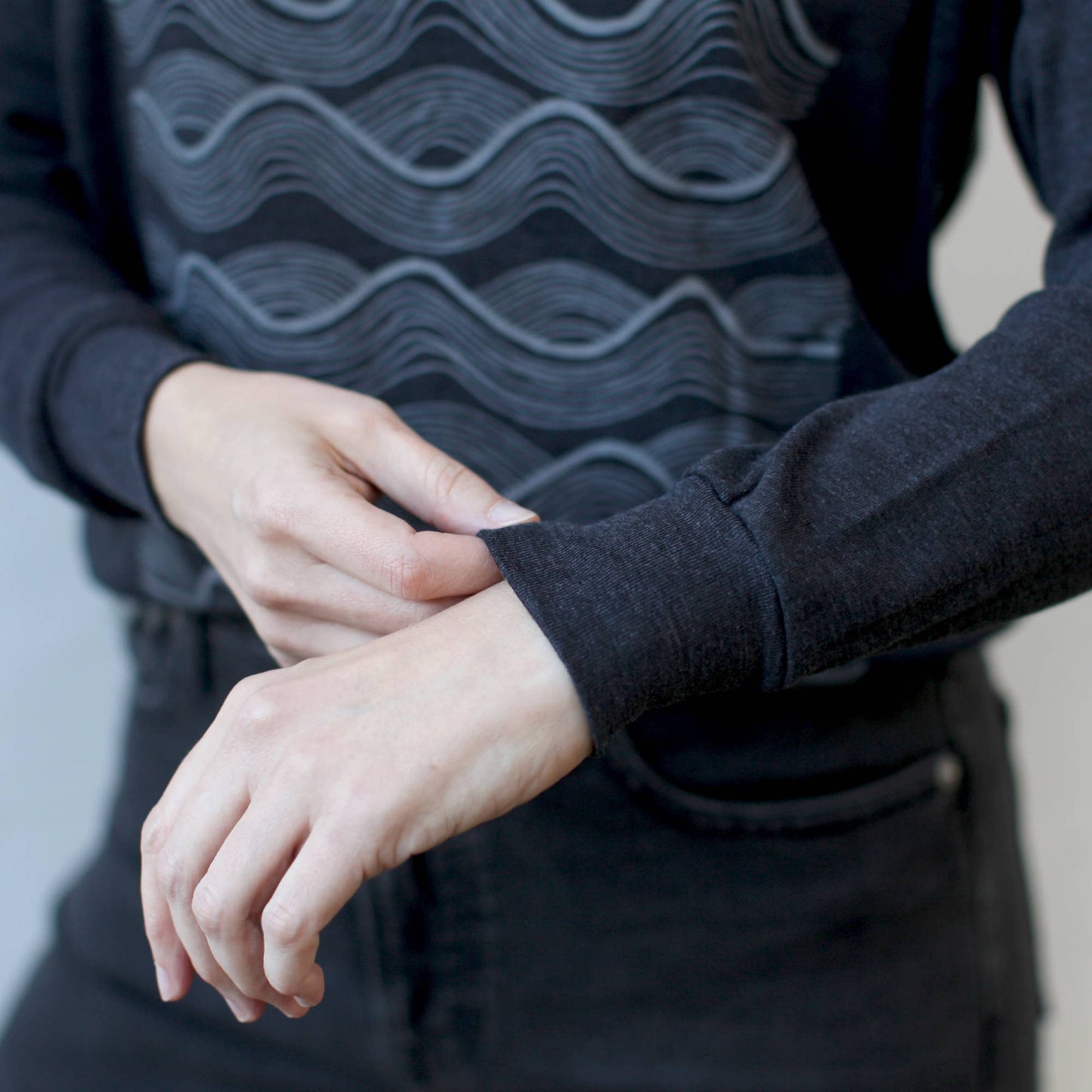 Full Fathoms Womens Loose Fit Raglan Slouchy Pullover Black