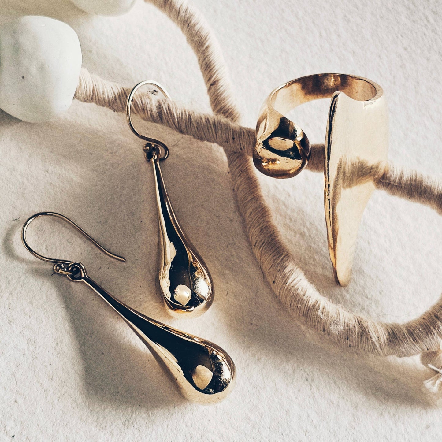 Brass droplet teardrop tear hanging dangle earrings