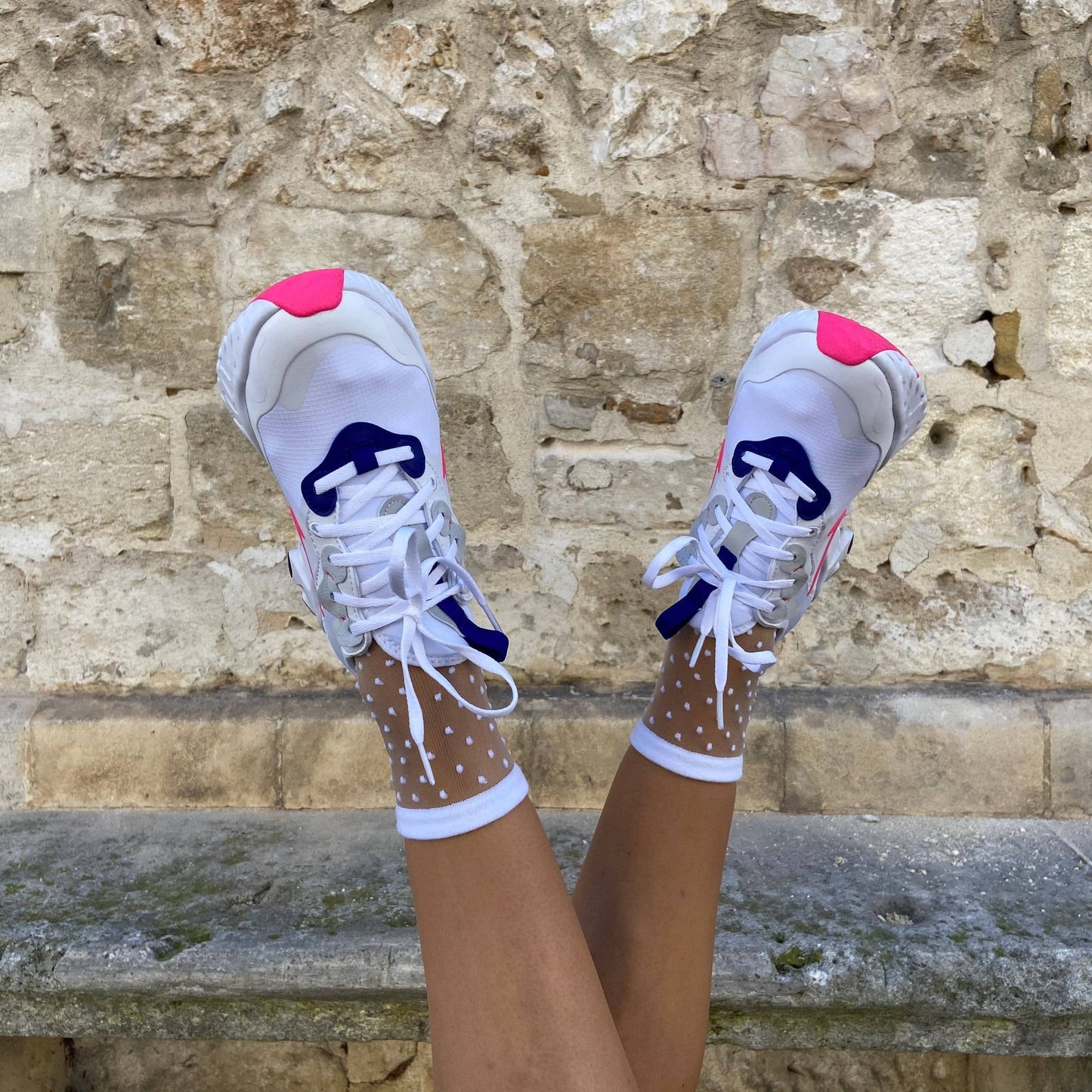 Charlotte - Transparent plumetis socks