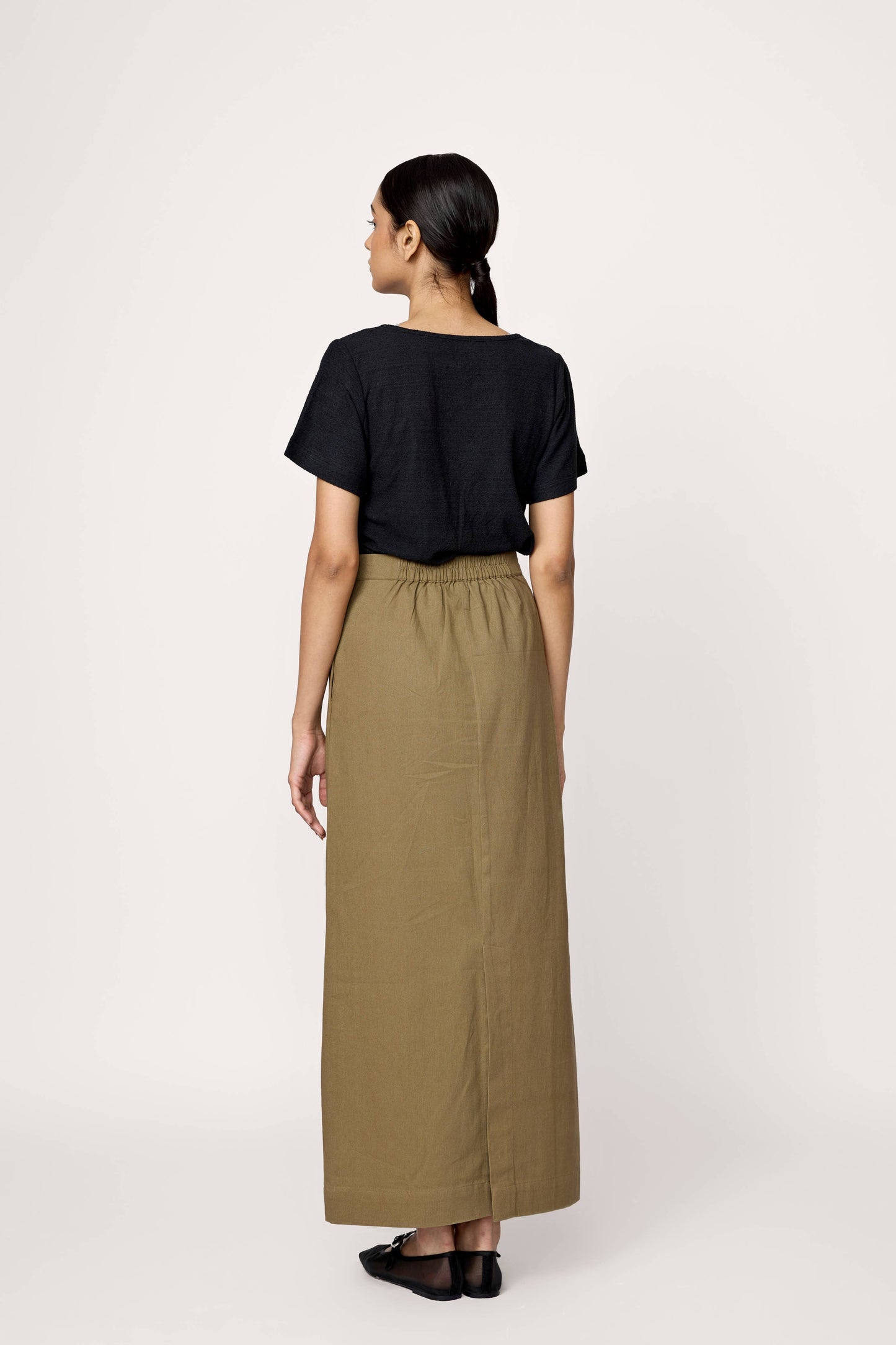 Cropped Crew T-shirt | Black Silk Noil Jersey