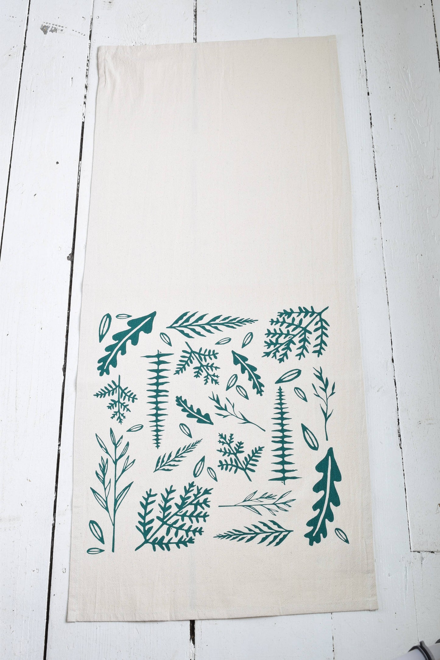 Organic Cotton Woodland Ferns Tea Towel in Dark Green - Eco