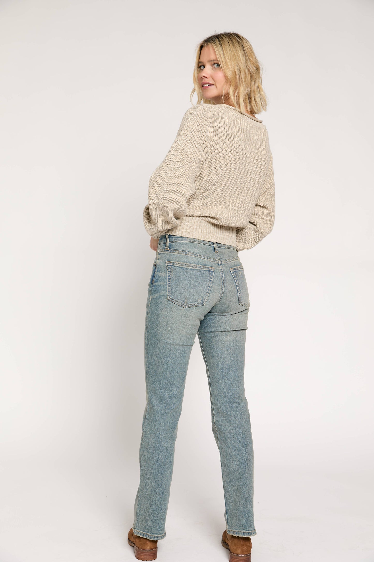 Stanley Mid Rise Bootcut Jean, 4-Year Vintage