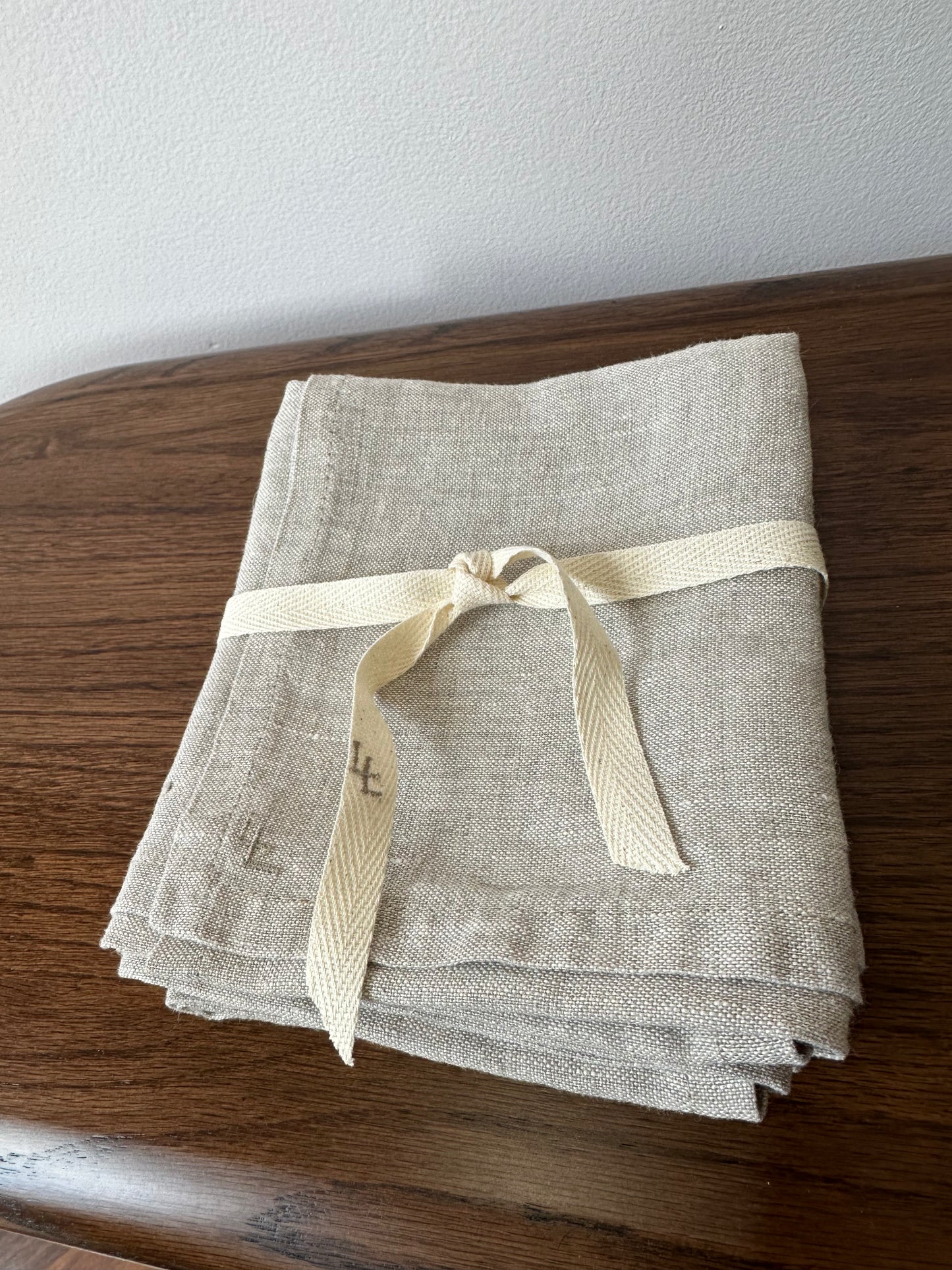 Medium Weight Linen Napkins (Set of 4)