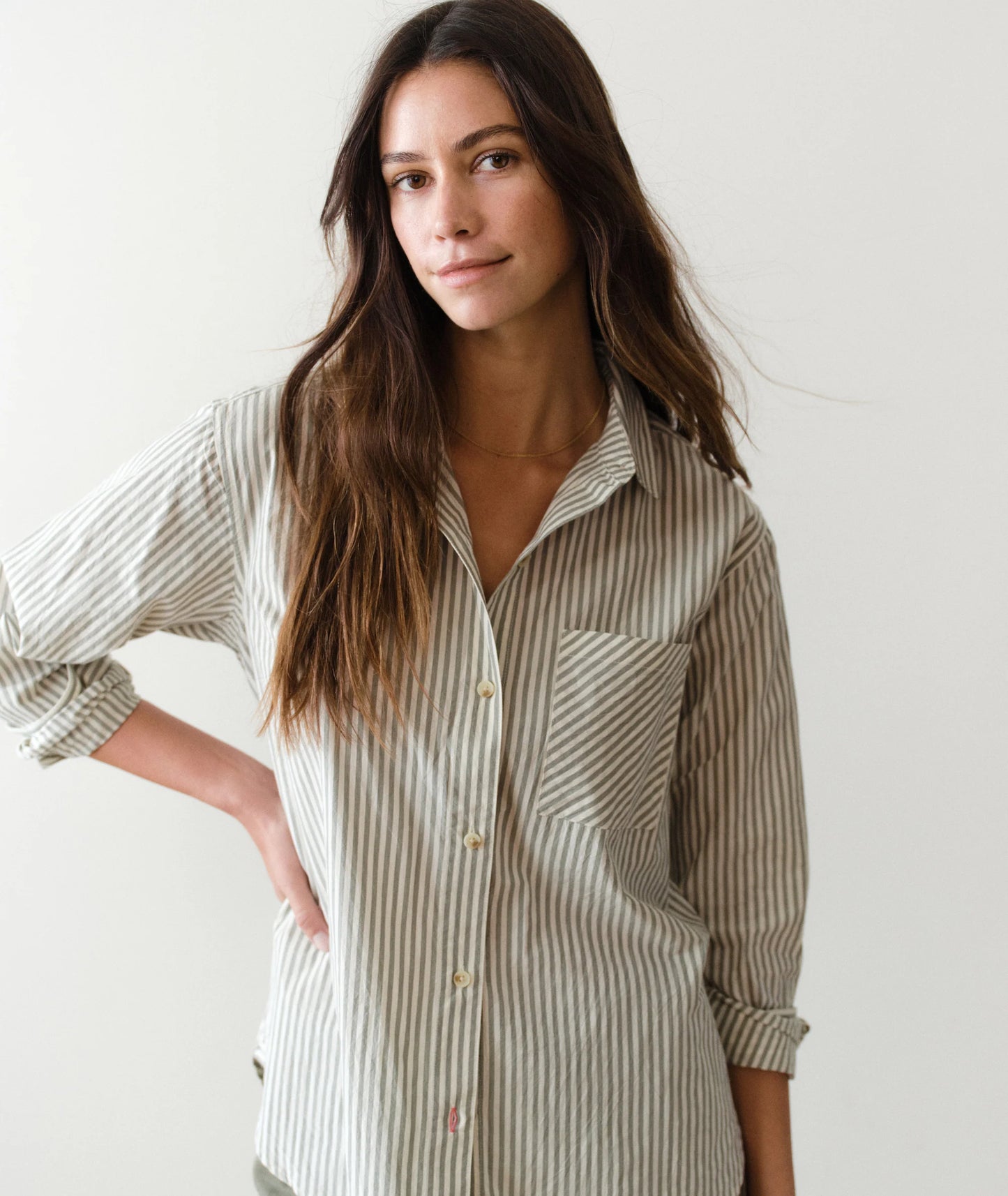 Jane Relaxed Shirt in Cali Poplin | Olive Pinstripe