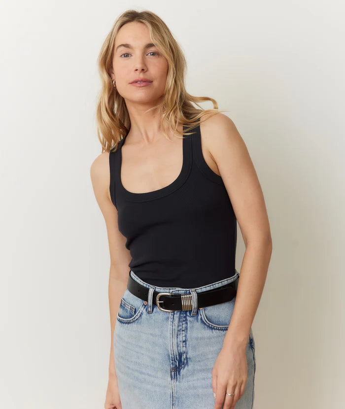 Lexi Rib Scoop Tank | Faded Black