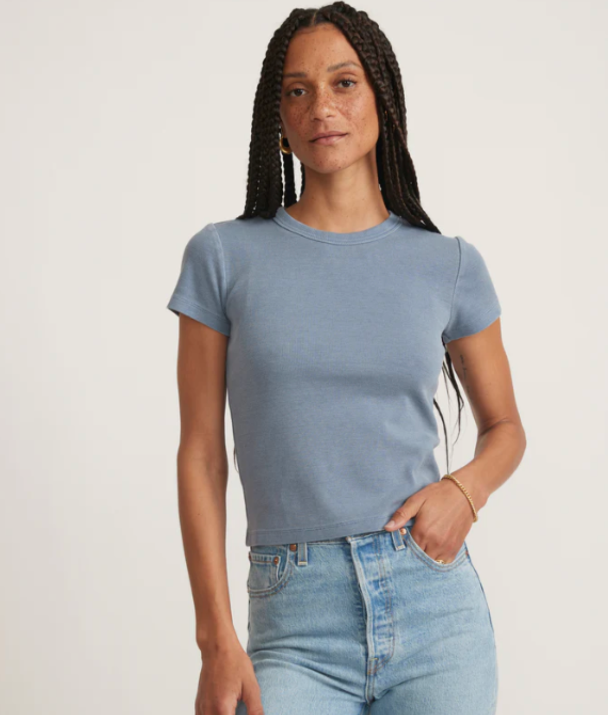 Lexi Rib Sun-In Crew Tee | Graphite