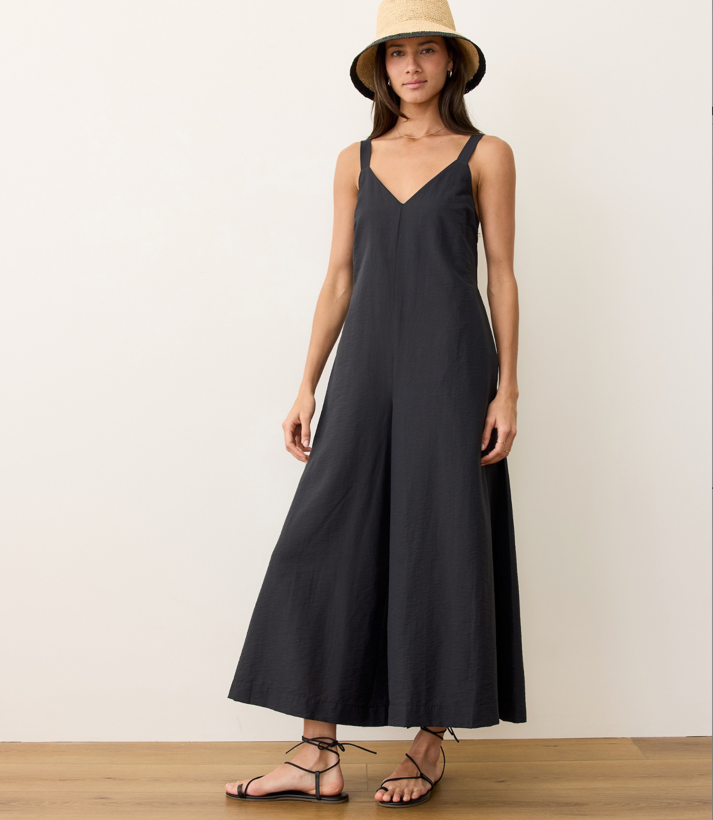 Cari V-Neck Jumpsuit | Black