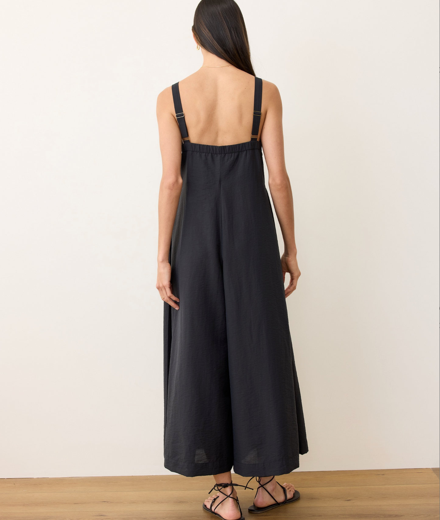 Cari V-Neck Jumpsuit | Black