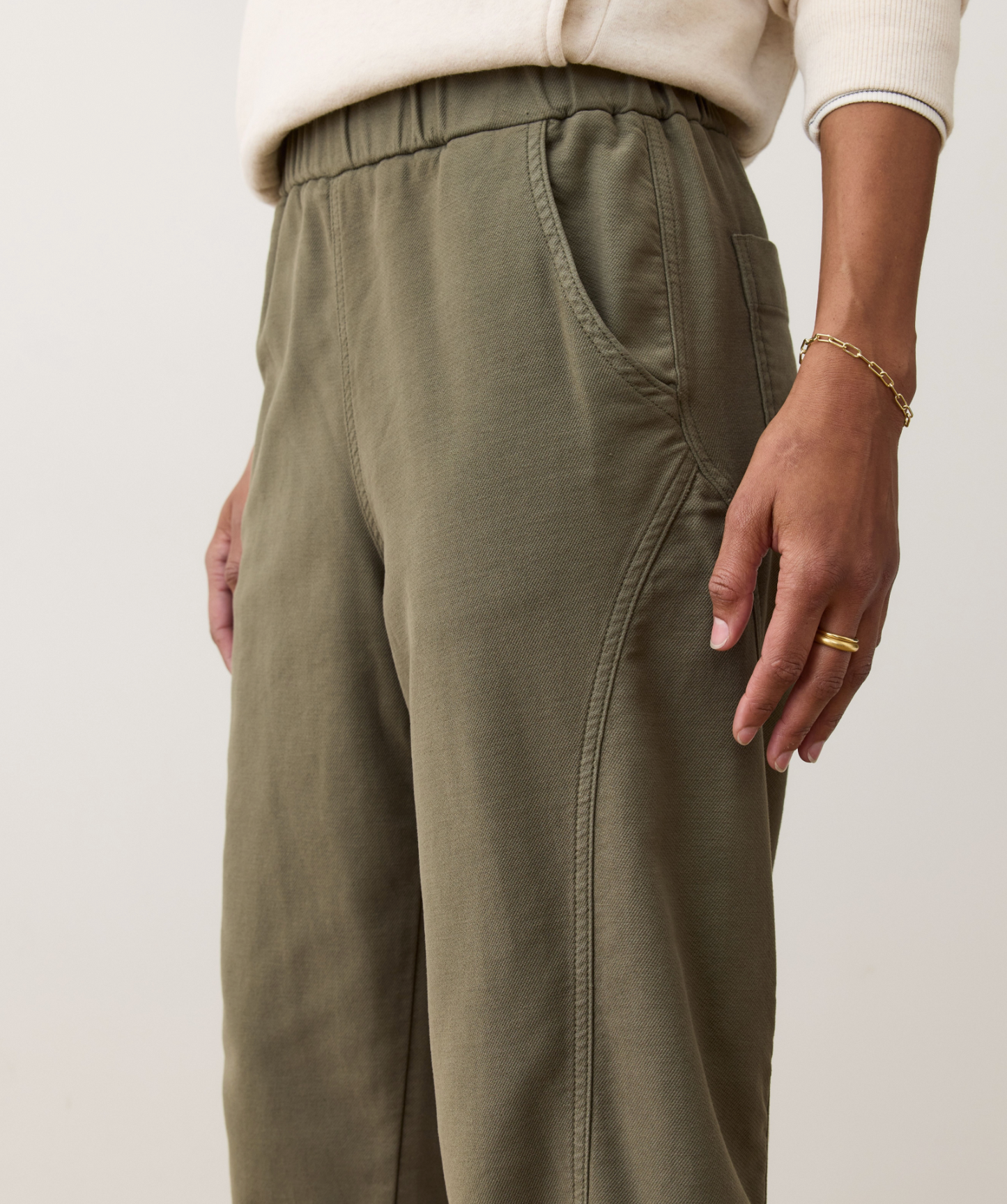 Jessie Barrel Leg Pant | Dusty Olive