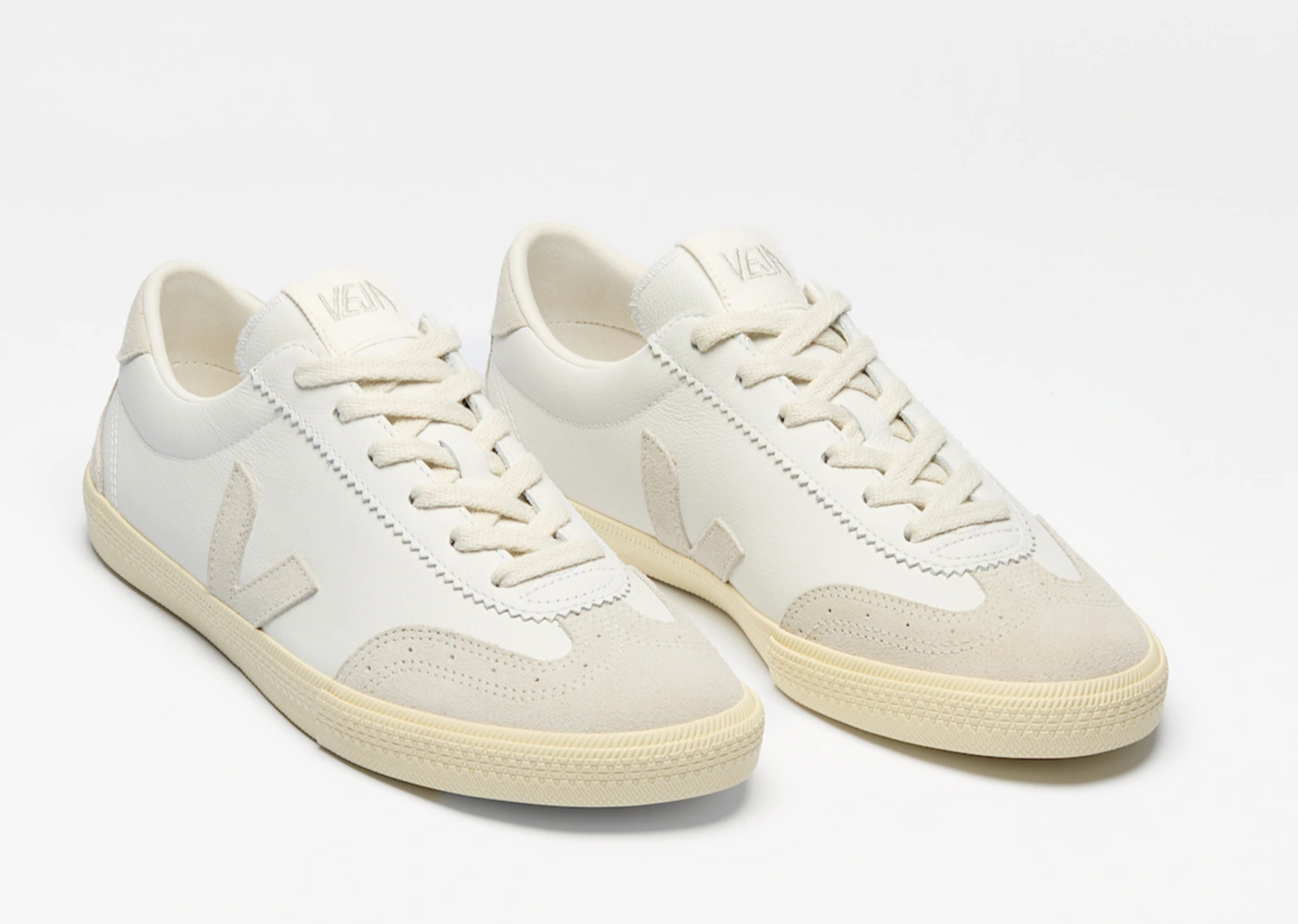 VEJA Volley O.T. Leather | White Natural