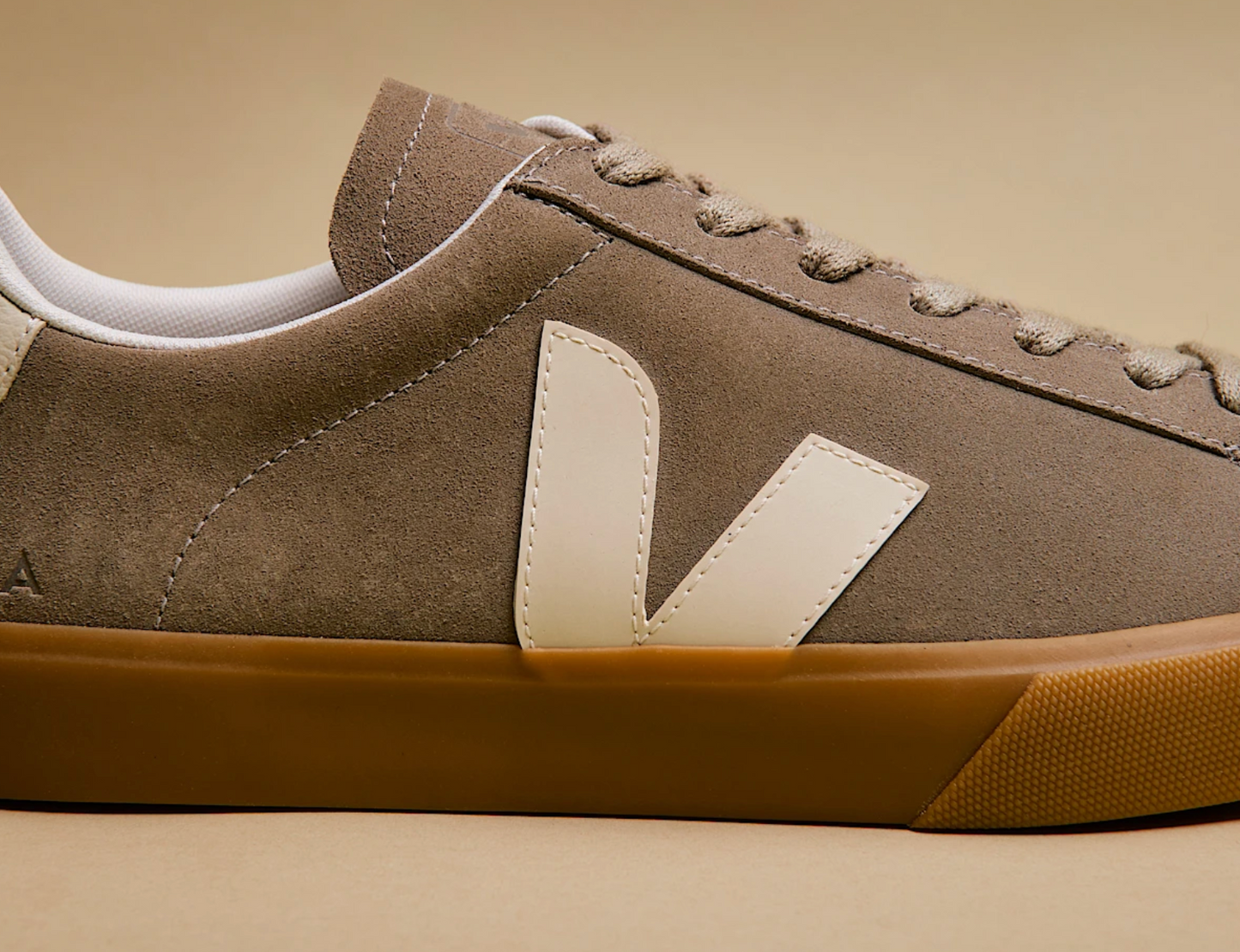 VEJA Campo Suede Taupe Pierre Natural