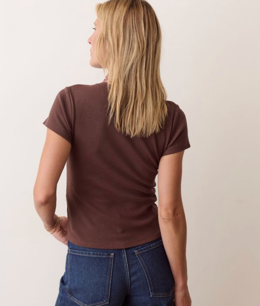 Lexi Rib Crew Tee | Chocolate