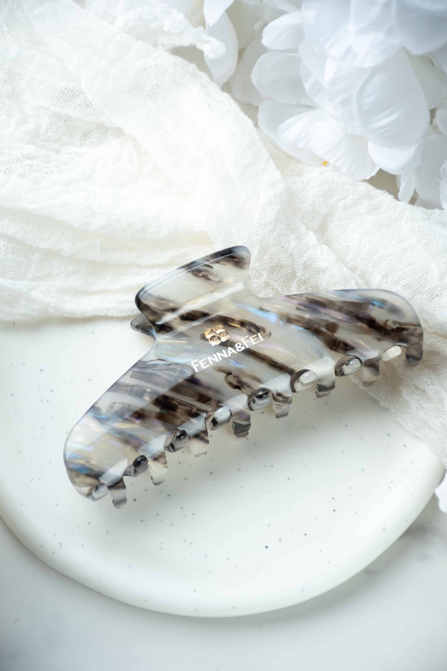 Glamour Grip Wave Claw in Phantom Quartz | Black White Blue Iridescent | Italian Acetate Tortoise Shell Large Hair Clip