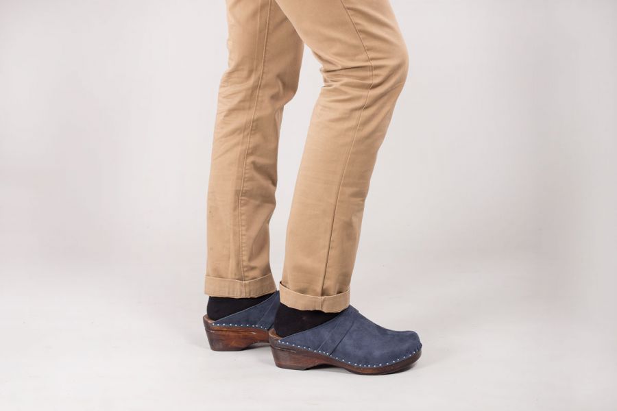 Da Vinci Dk Blue Suede Clogs