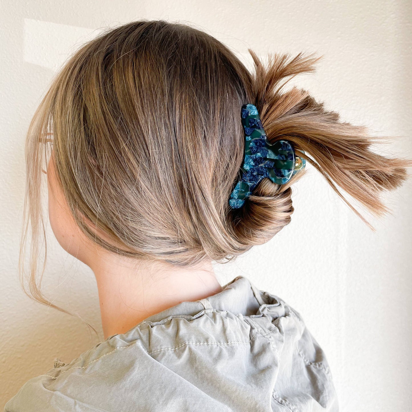 French Claw in Cerulean