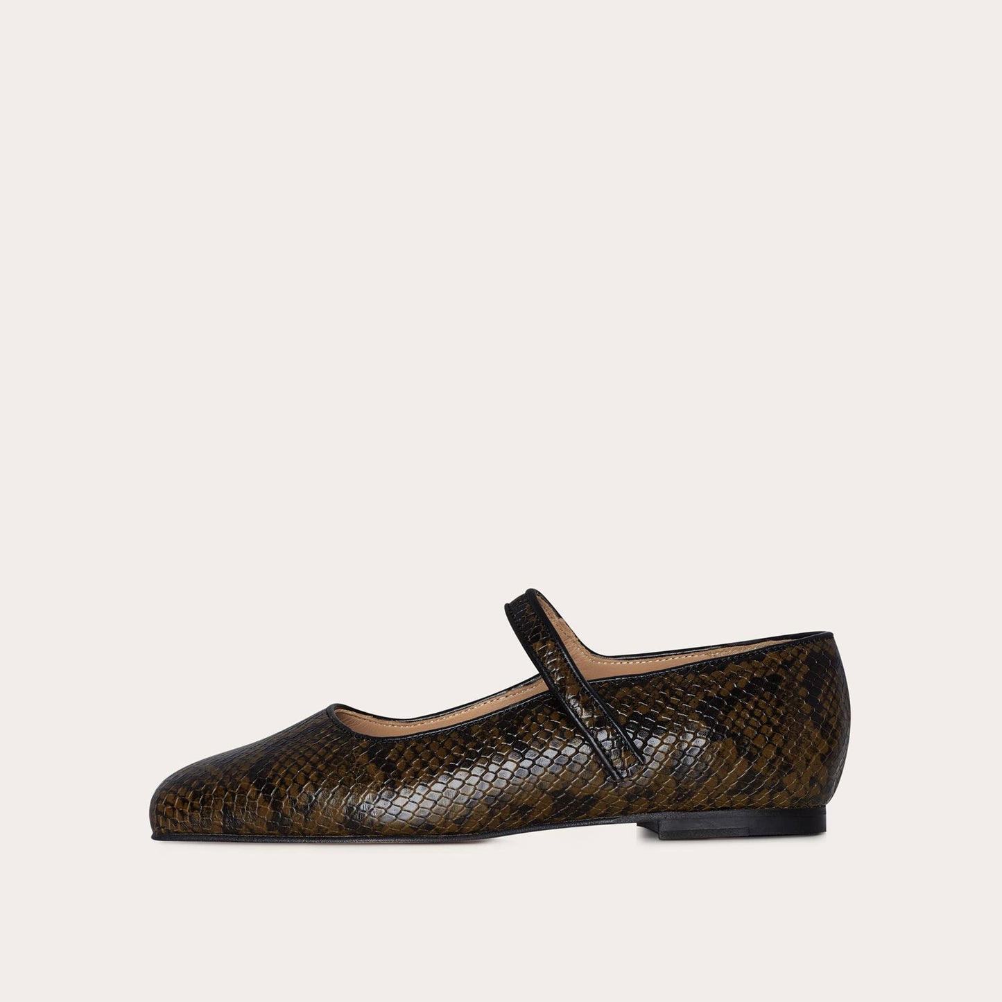 Pass Ballerina | Olive Python Pattern