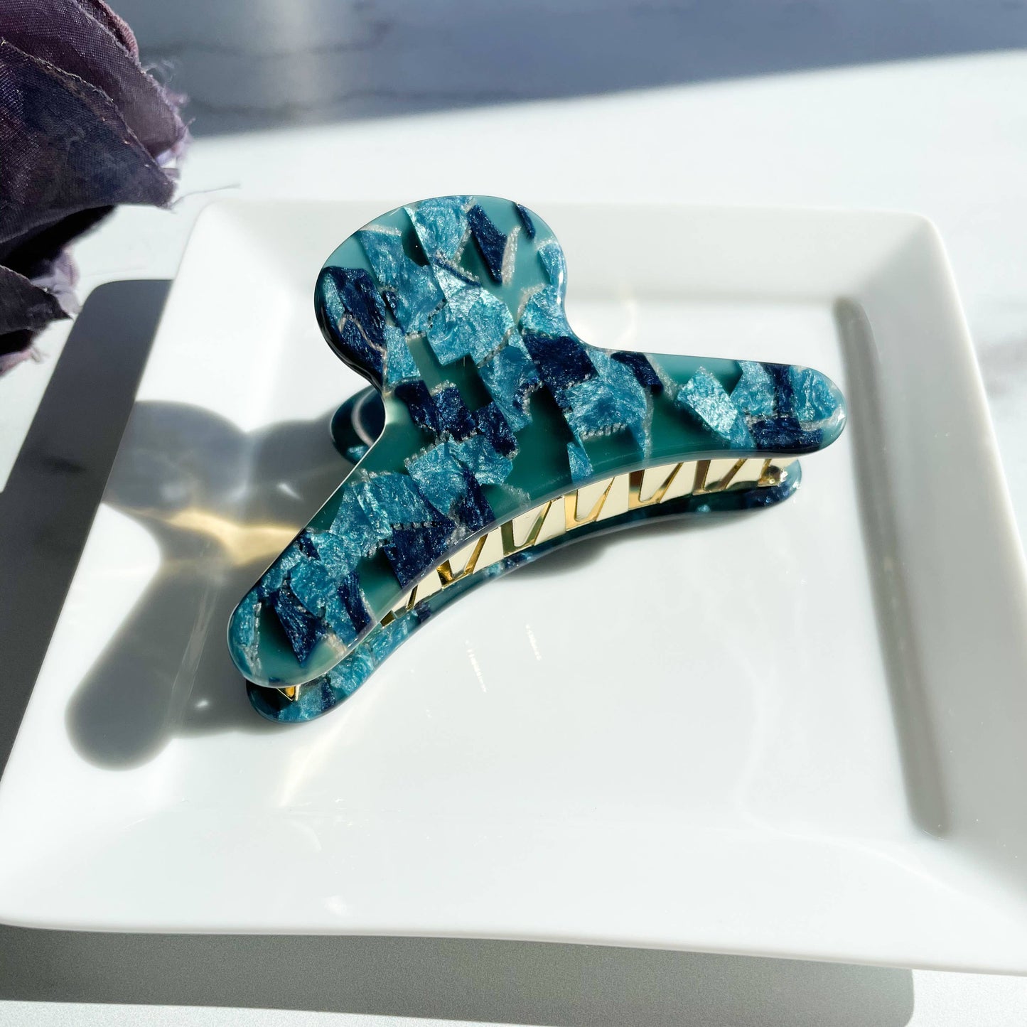 French Claw in Cerulean