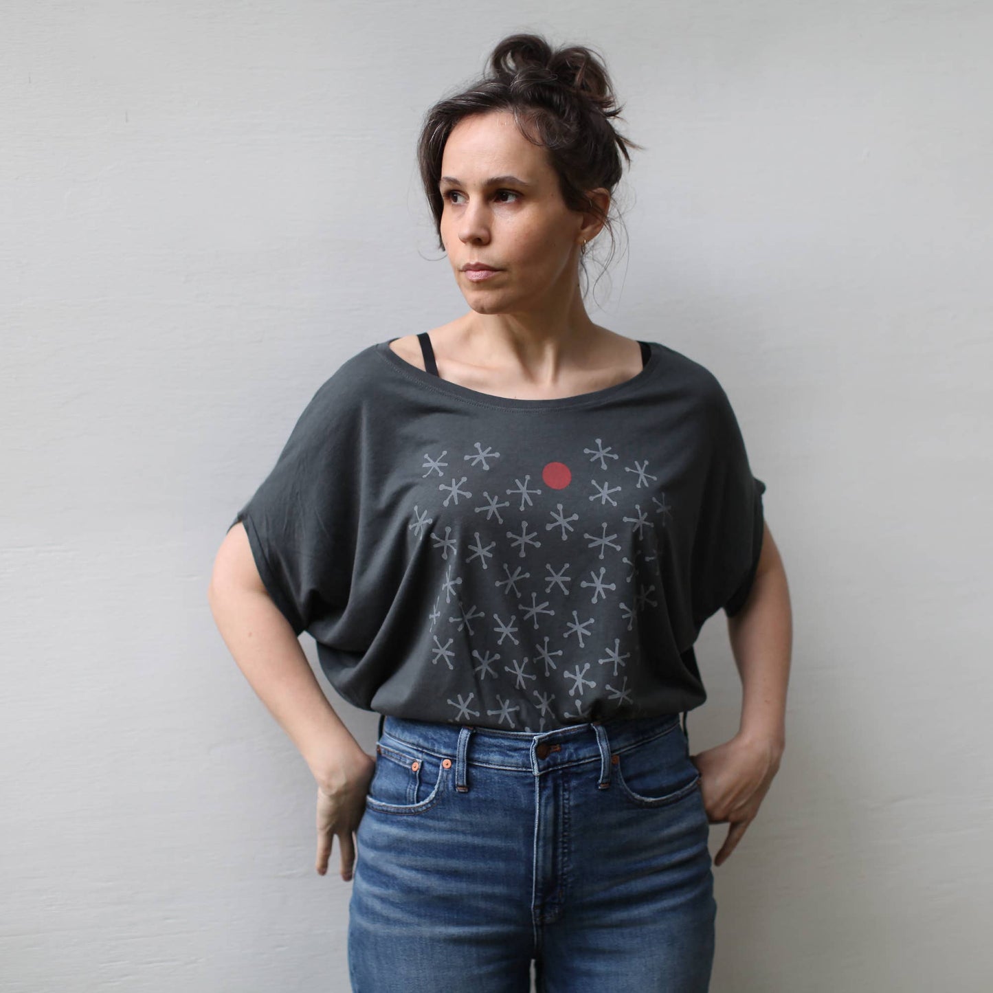 Jacks Game Mid Century Print Dolman Sleeve Top Gray