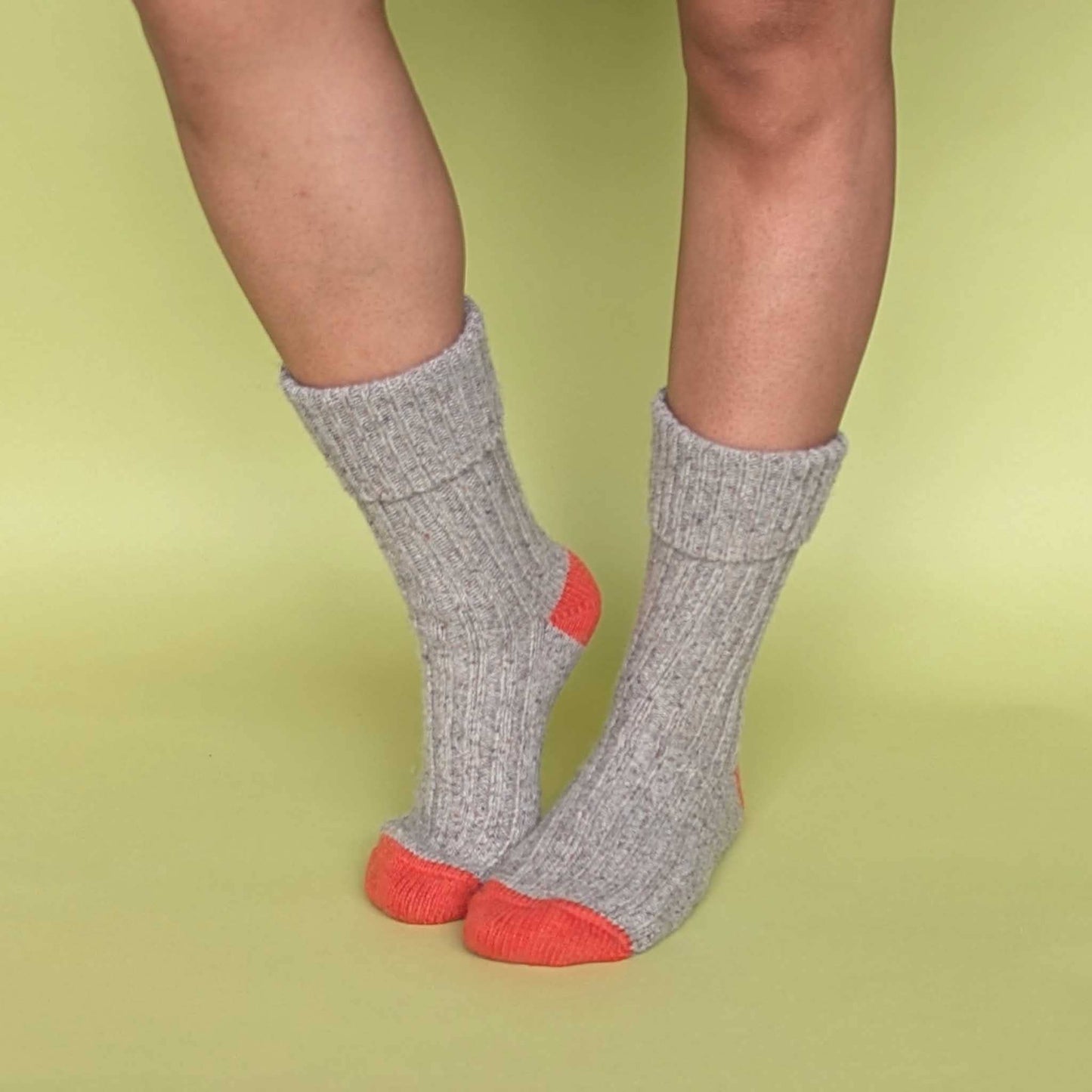 Unisex Recycled Silk Blend Ribbed Socks 2025