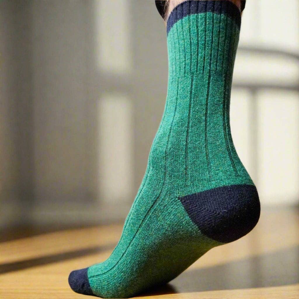 KLUE Merino Wool socks with Bands | Green and Black