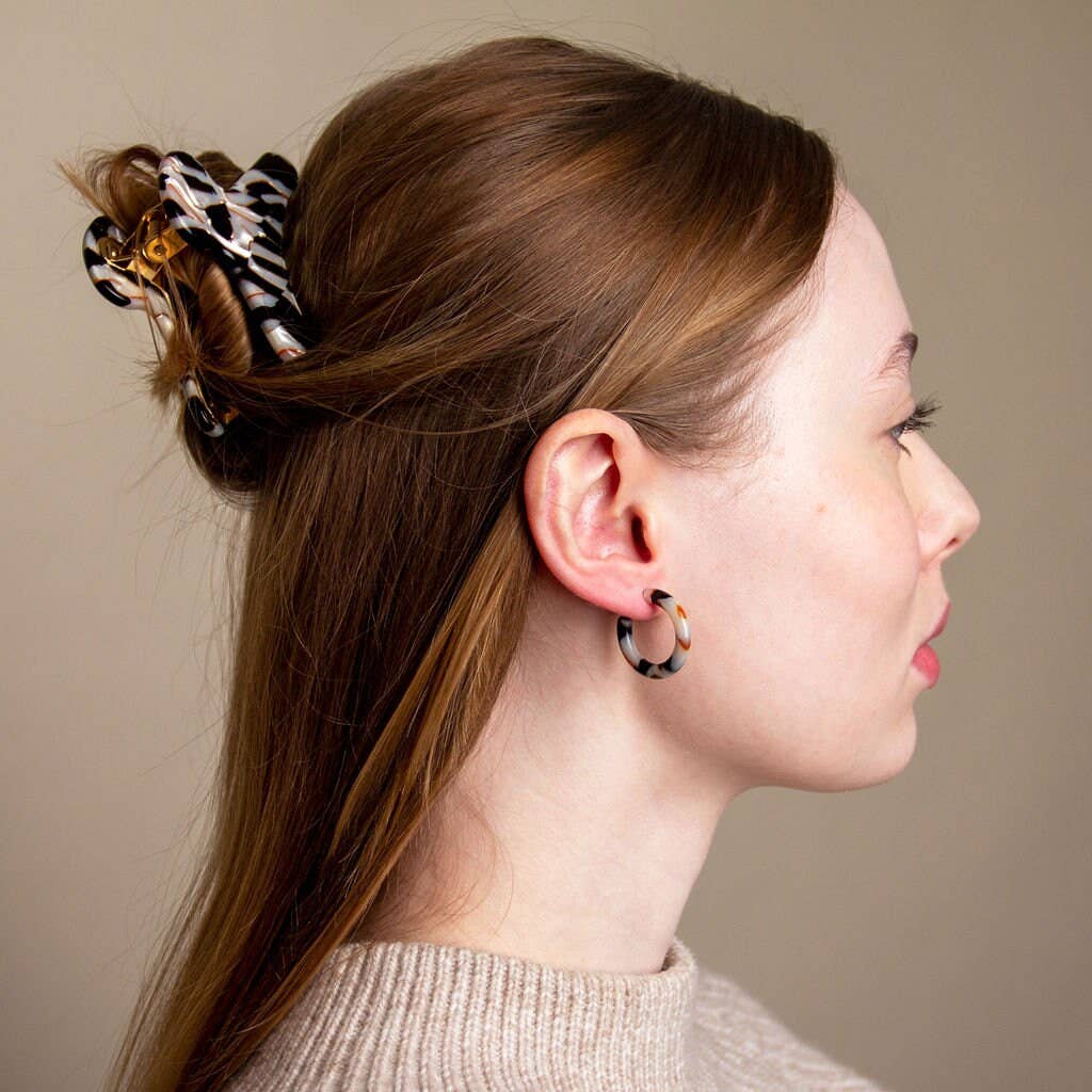 French Claw in Dahlia