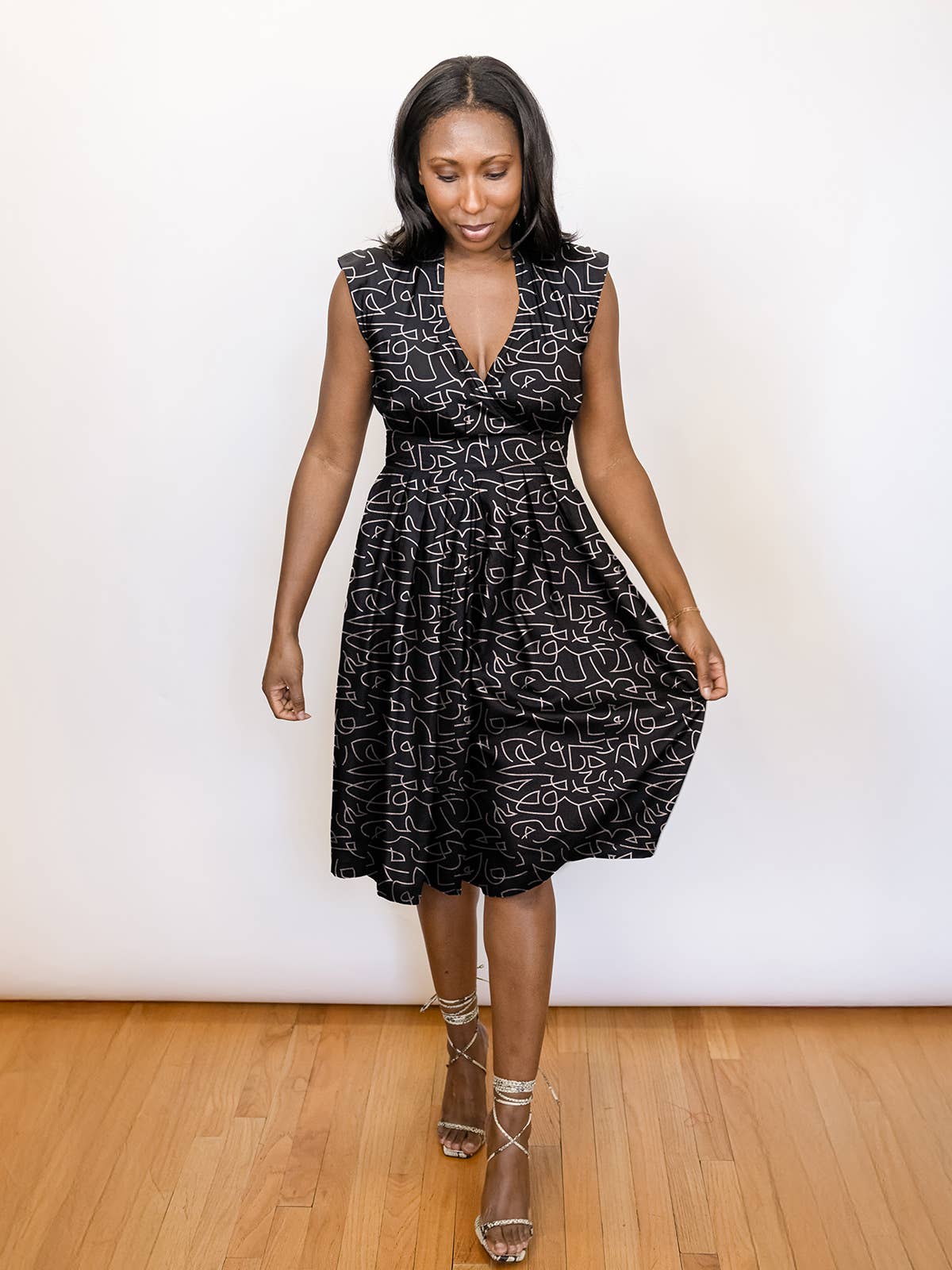 Lucille Dress Black Lines