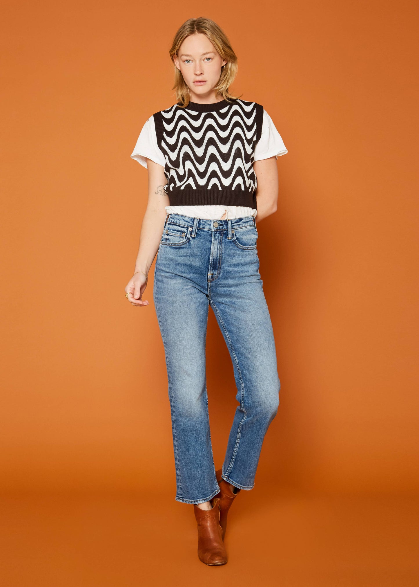 Dru Mom Straight Jeans - Kodiak Wash