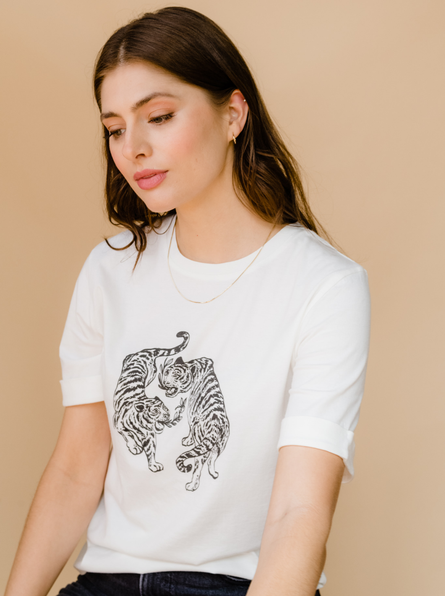 Gloria Graphic Tee