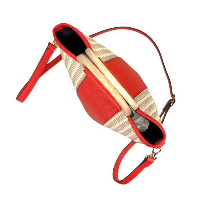 Italian Raffia and Leather Bucket Bag with 2 Wooden Handles