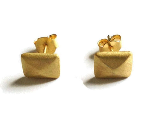 Kelly Sterling Silver Studs