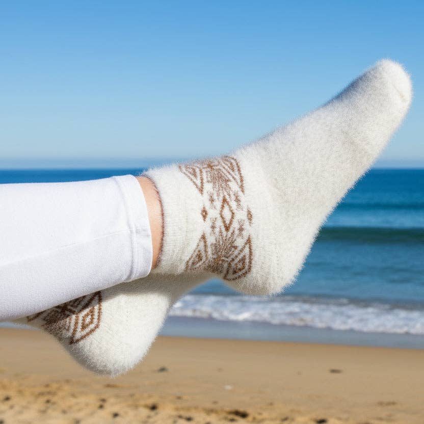 Angora / Bamboo Socks – Sim Scarlet