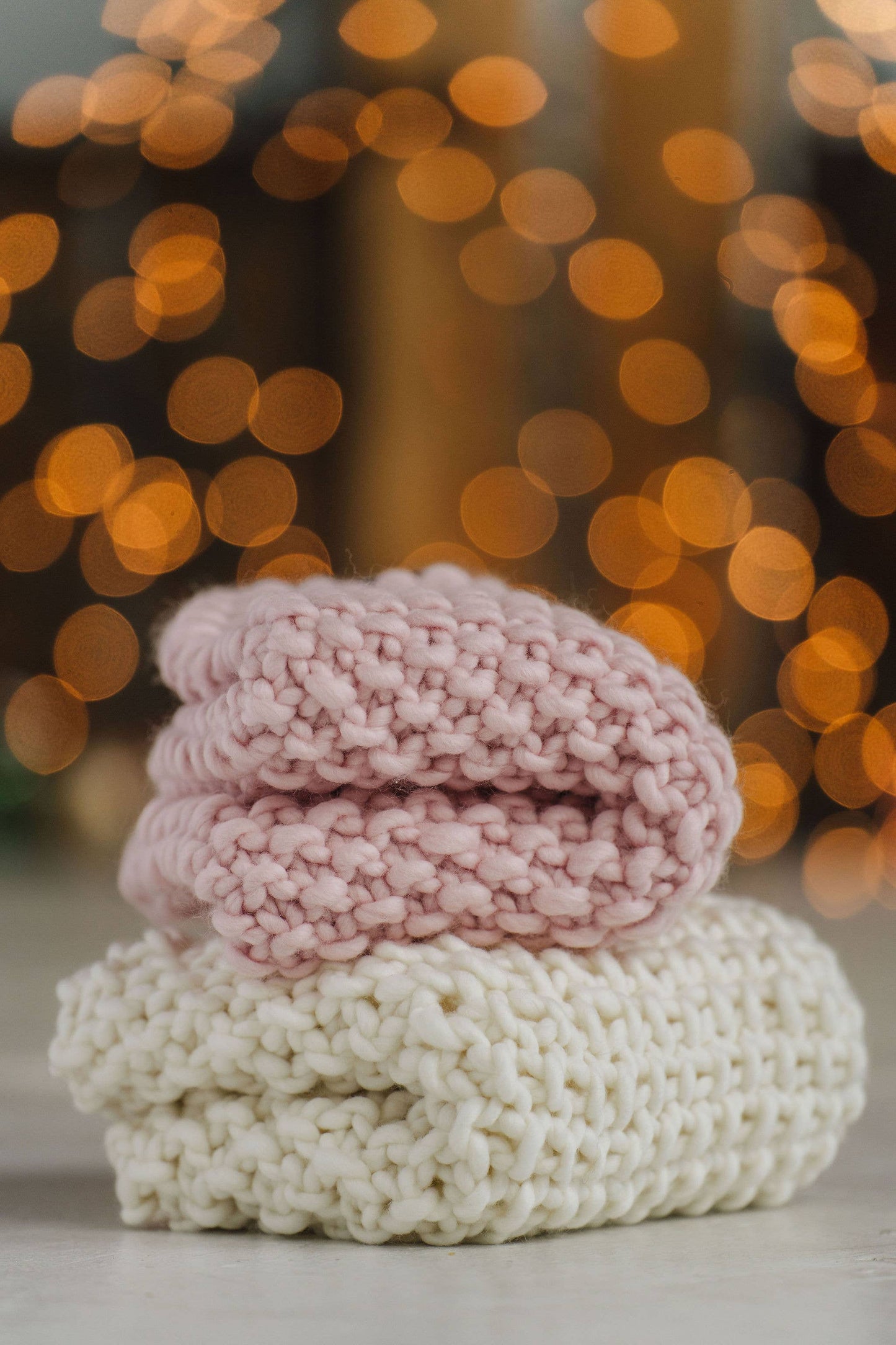 Bubble Fluff Cowl in Winter White