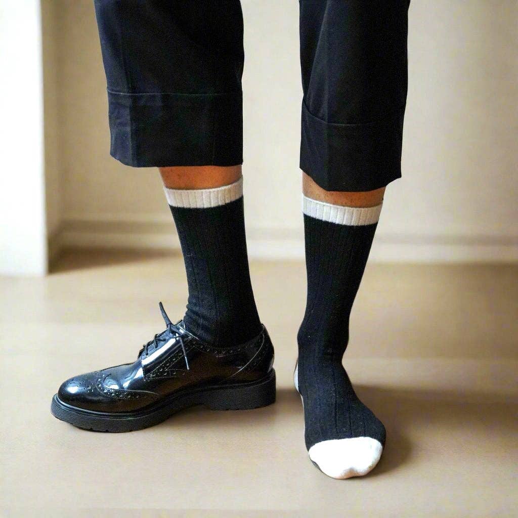 KLUE Merino Wool socks with Bands | Black and white
