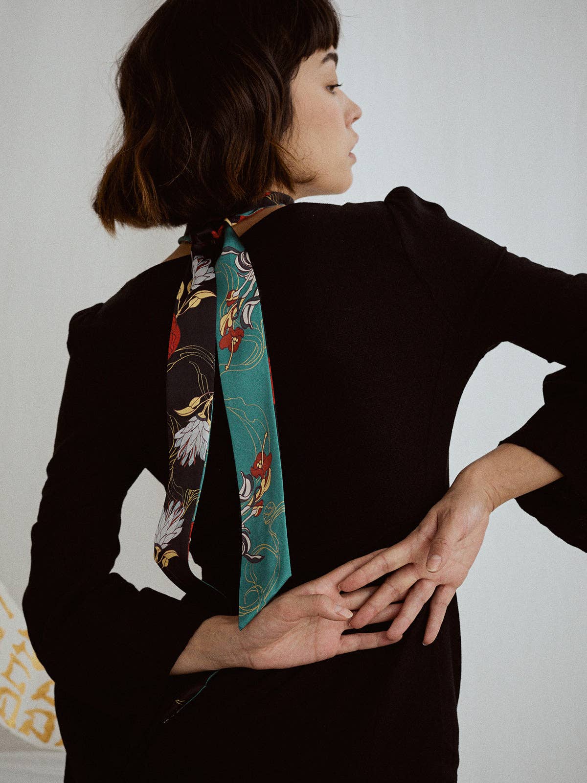 Dream Hunter Silk Skinny Scarf | Emerald Green