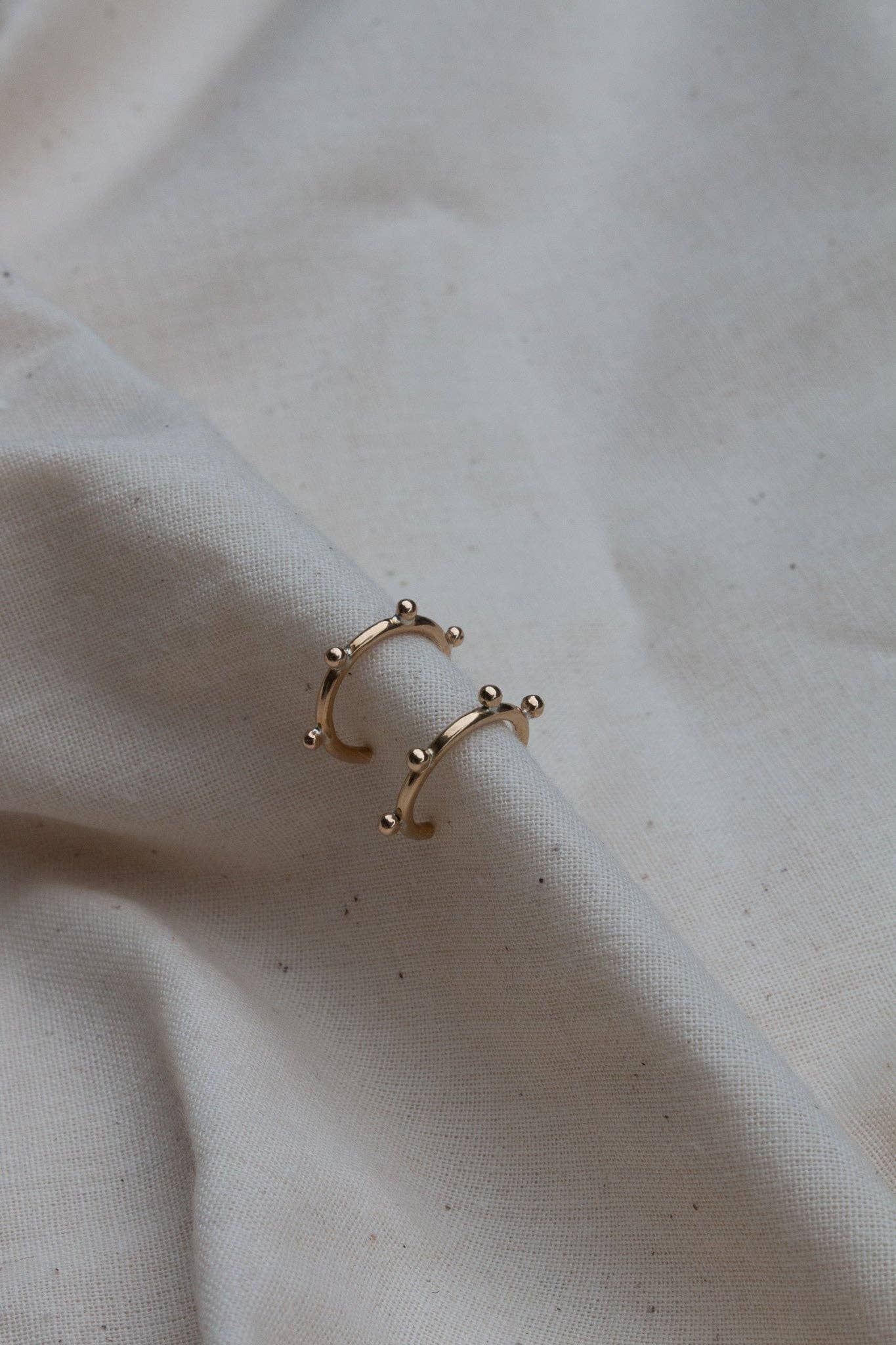 Bentu Hoops (Sm / Lg)