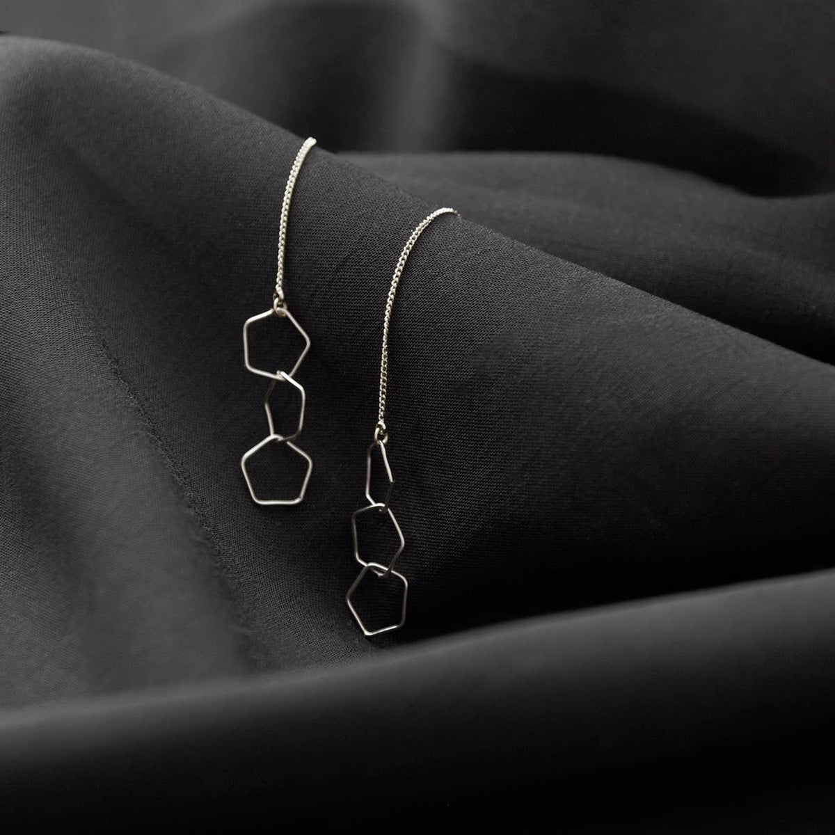 Allegra Ear Drapes