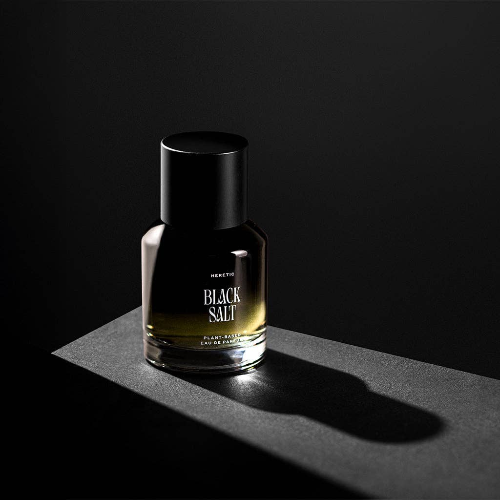 BLACK SALT PERFUME