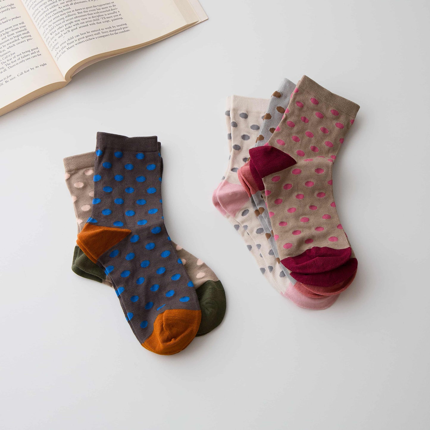 Silk Blend Polka Dot Crew Socks – Soft & Breathable