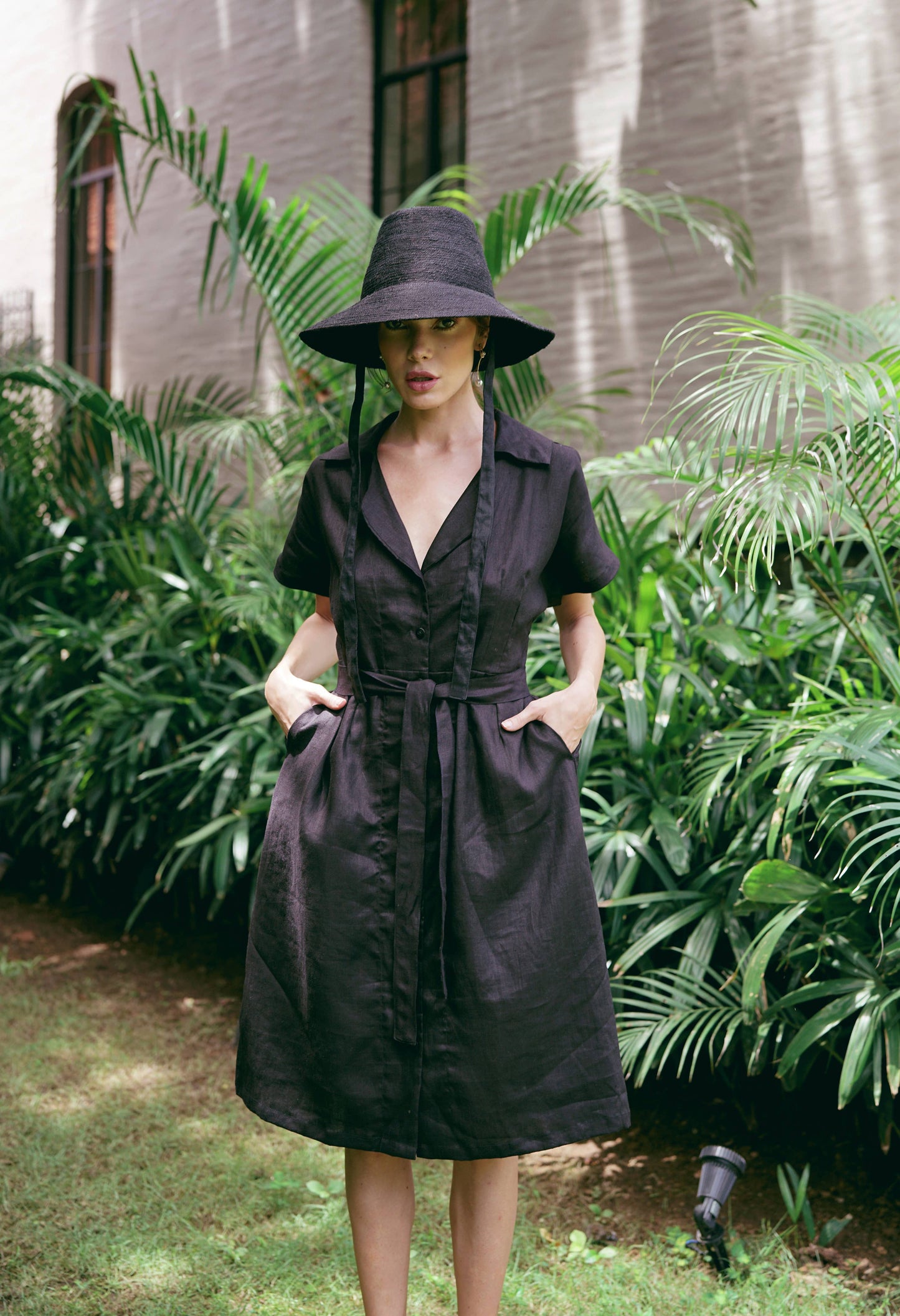 ARYA Safari Linen Midi Dress in Black Large ARYA Safari Linen Midi Dress in Black Large