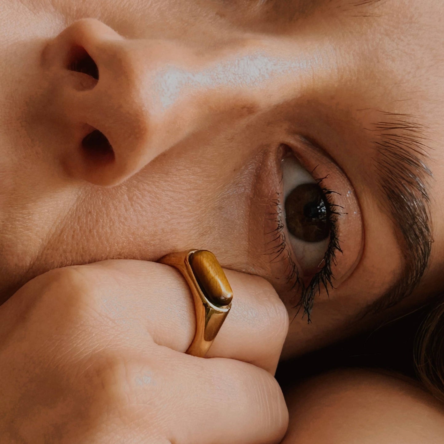 Leona Ring