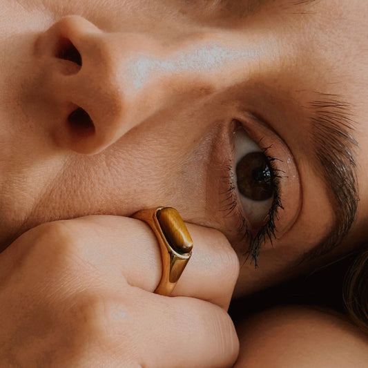 Leona Ring