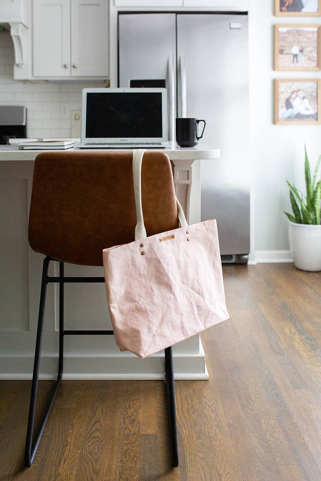 Washable Paper Market Tote: Black